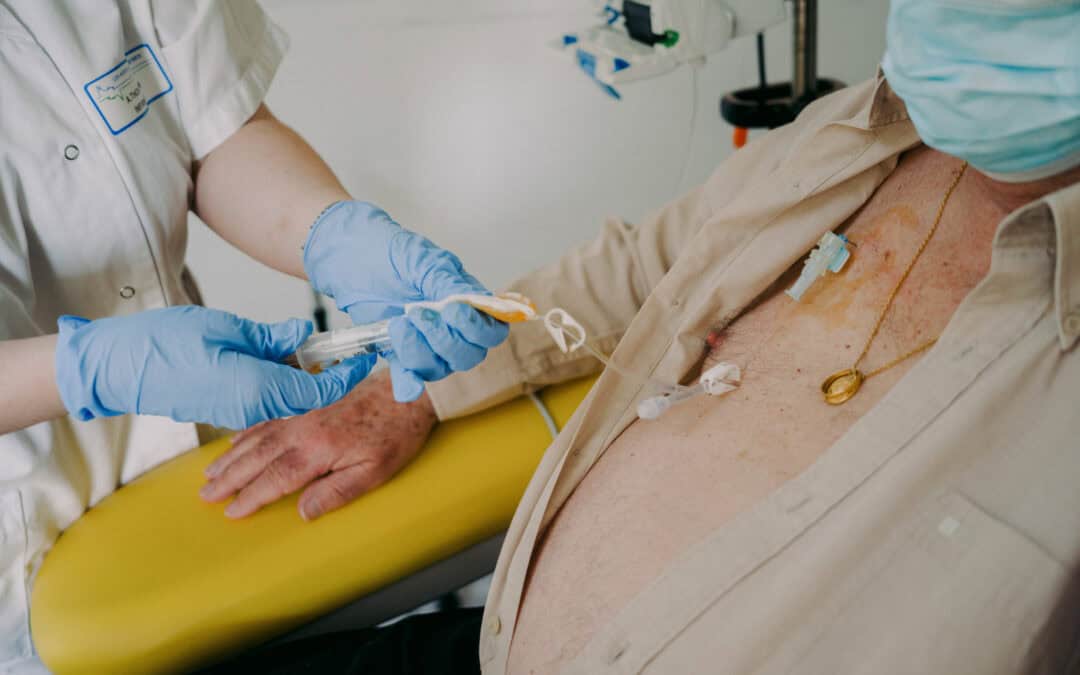 Chimiothérapie ou immunothérapie : quelles différences ?